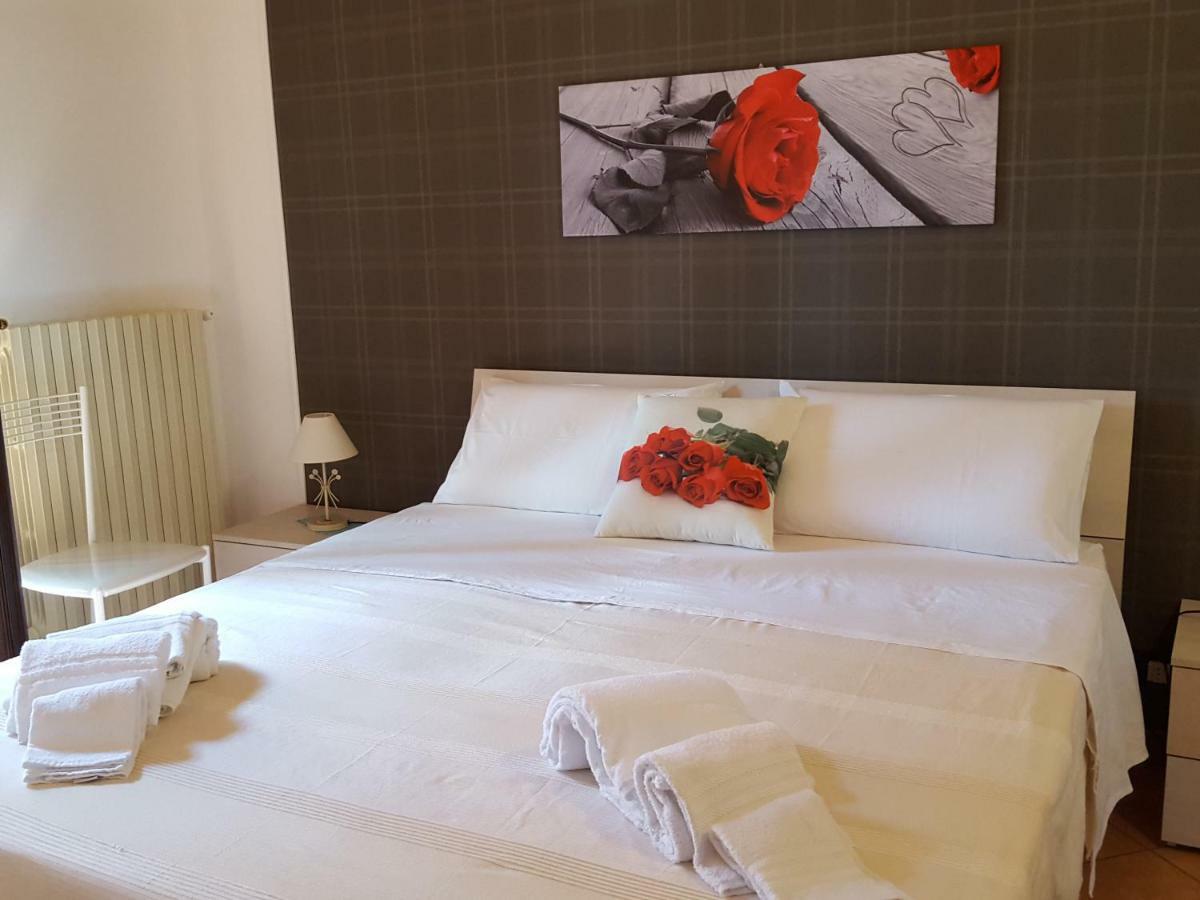 Le Rose Di Modica Villa Bagian luar foto